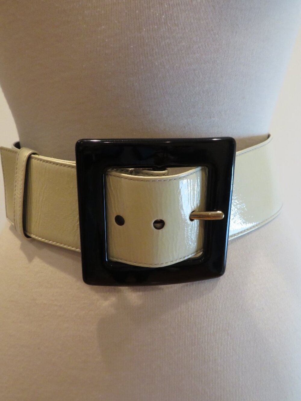 Yves Saint Laurent Rive Gauche White Patent Leather Belt